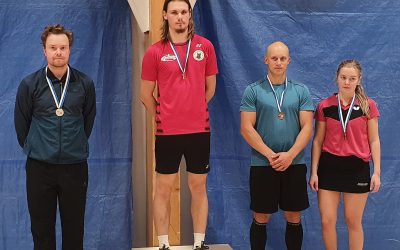 B- ja C-luokan SM-kisoissa mitalijuhlat